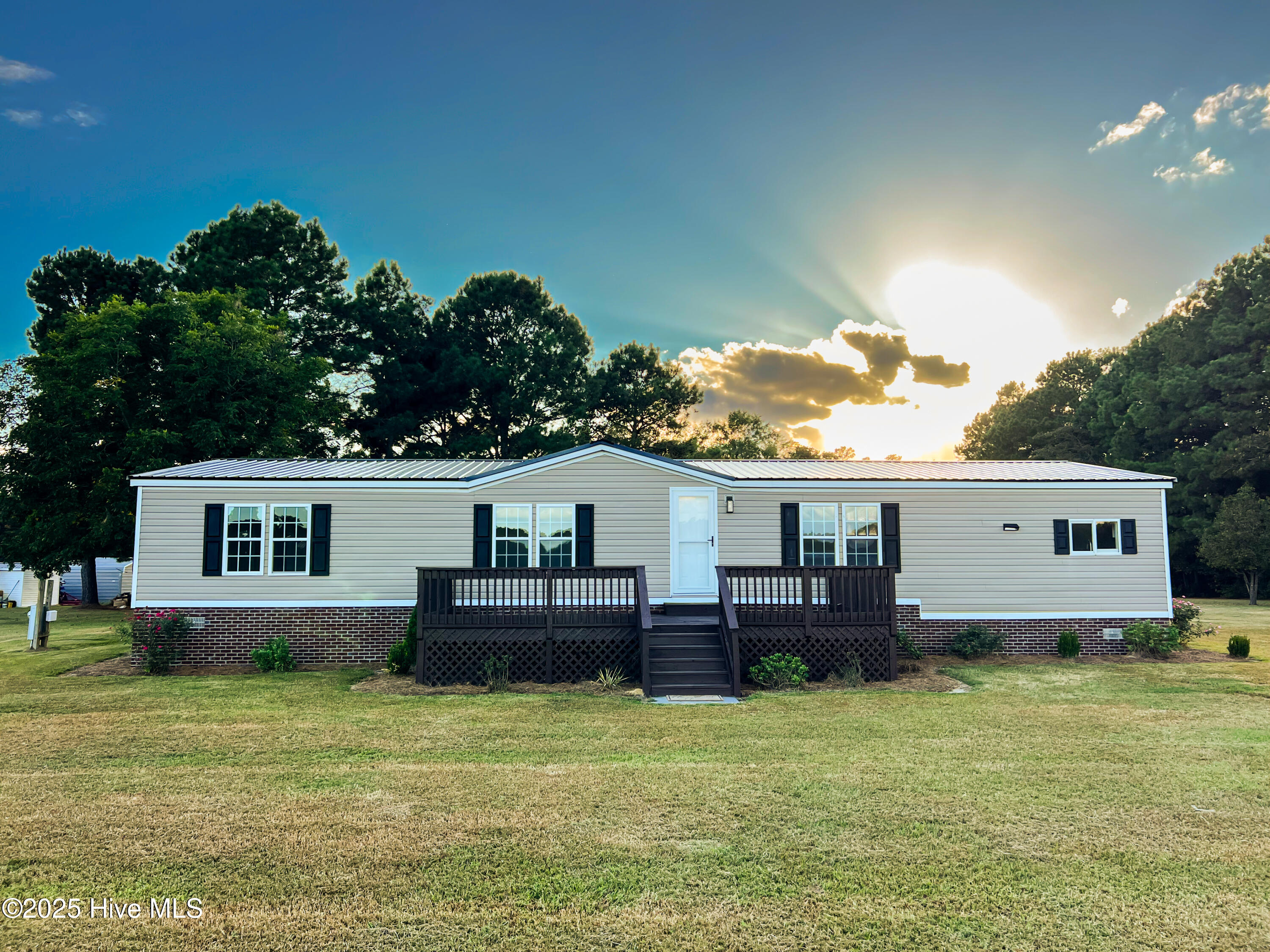 994 Test Farm Road Wallace, NC 28466 - Photo 2 of 25 New black metal roof added