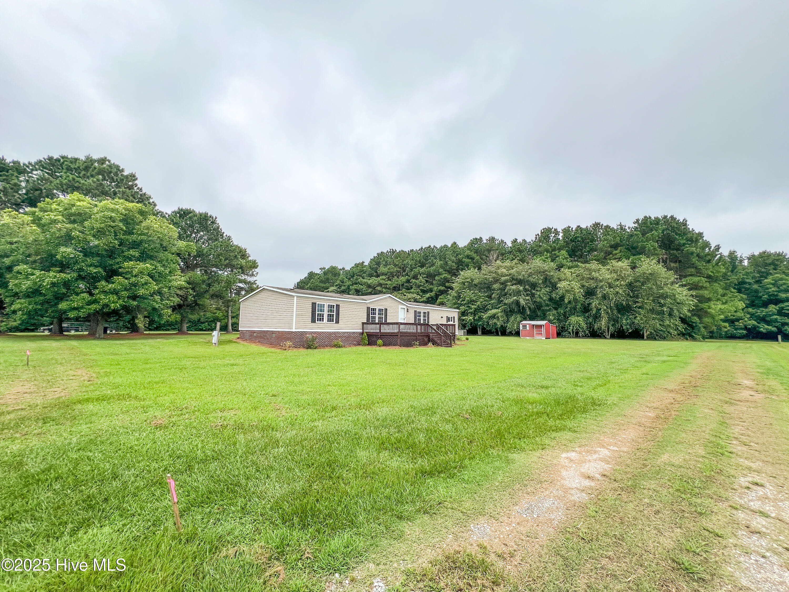 994 Test Farm Road Wallace, NC 28466 - Photo 2 of 21 IMG_7604