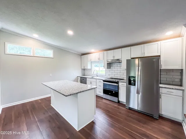 $259,990 | 994 Test Farm Road, Wallace, NC 28466