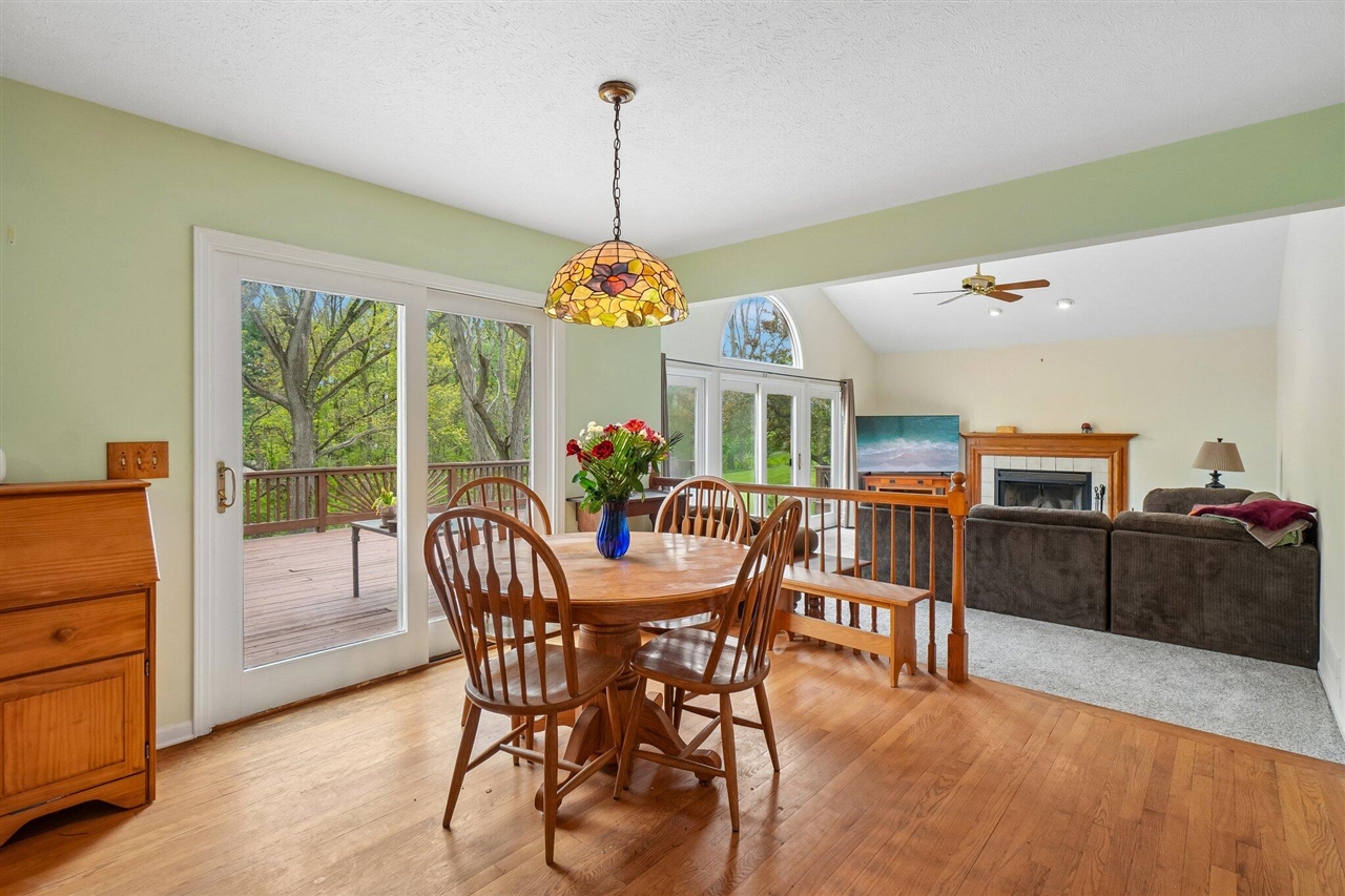 6338 Dalton Ridge Brighton, MI 48116 - Photo 14 of 48