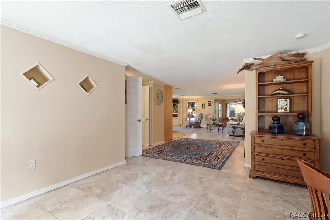 9459 West Spring Cove Road Homosassa, FL 34448 - Photo 11 of 48 Gallery Image 11