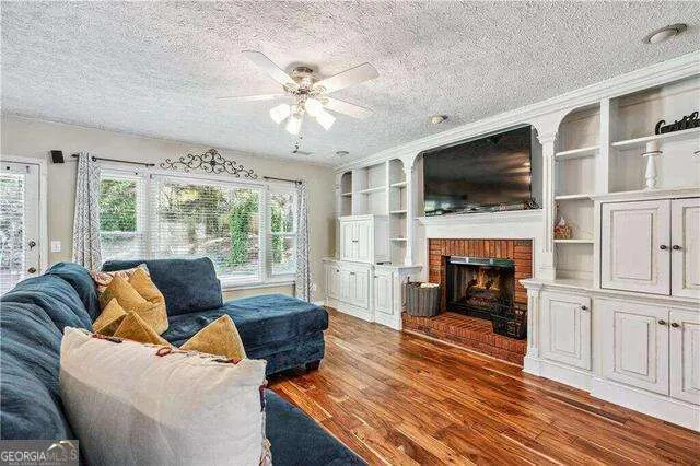 $2,650 | 2152 Marne Glen, Kennesaw, GA 30152