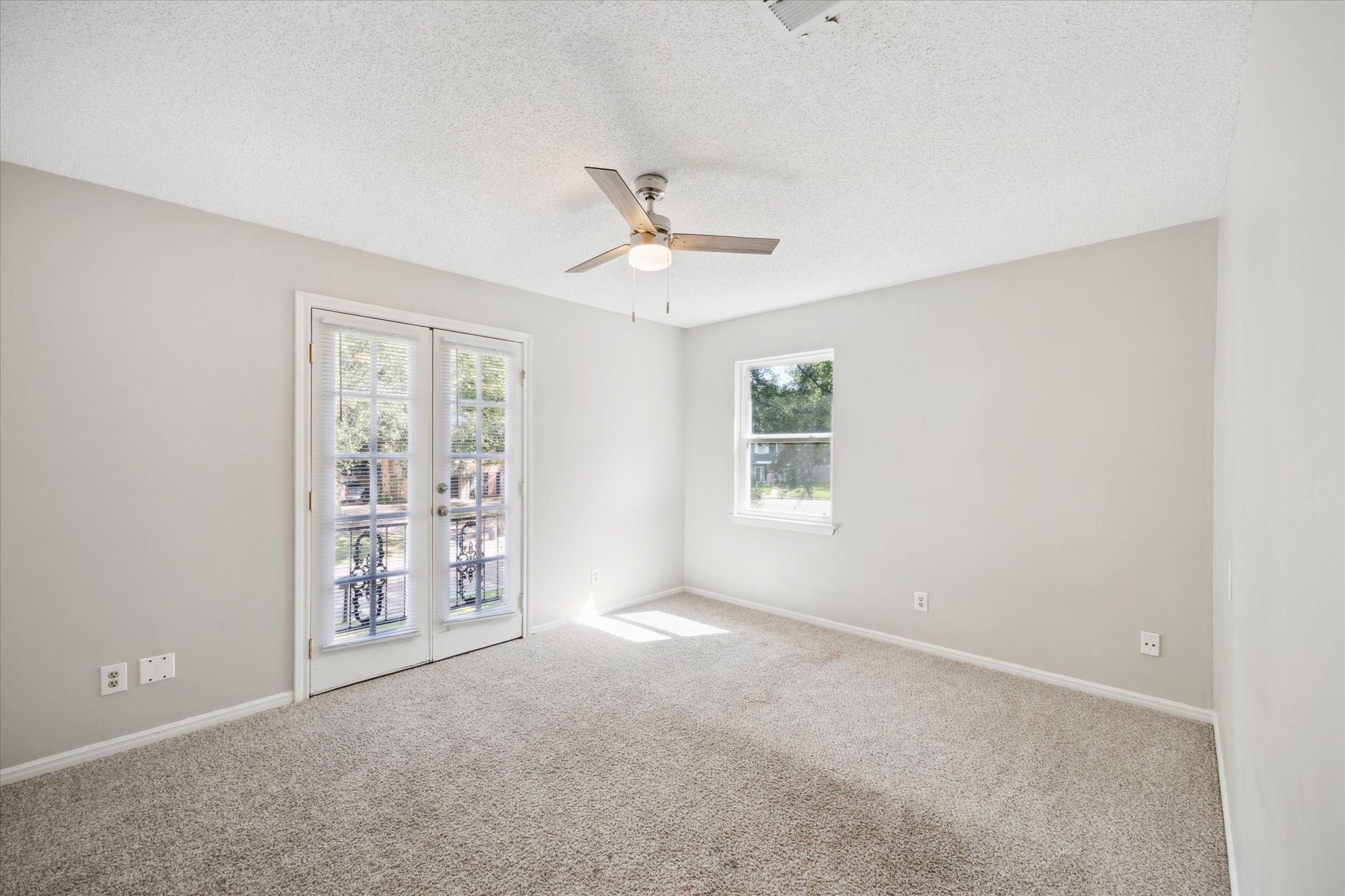 1118 Marne Lane Houston, TX 77090 - Photo 11 of 25