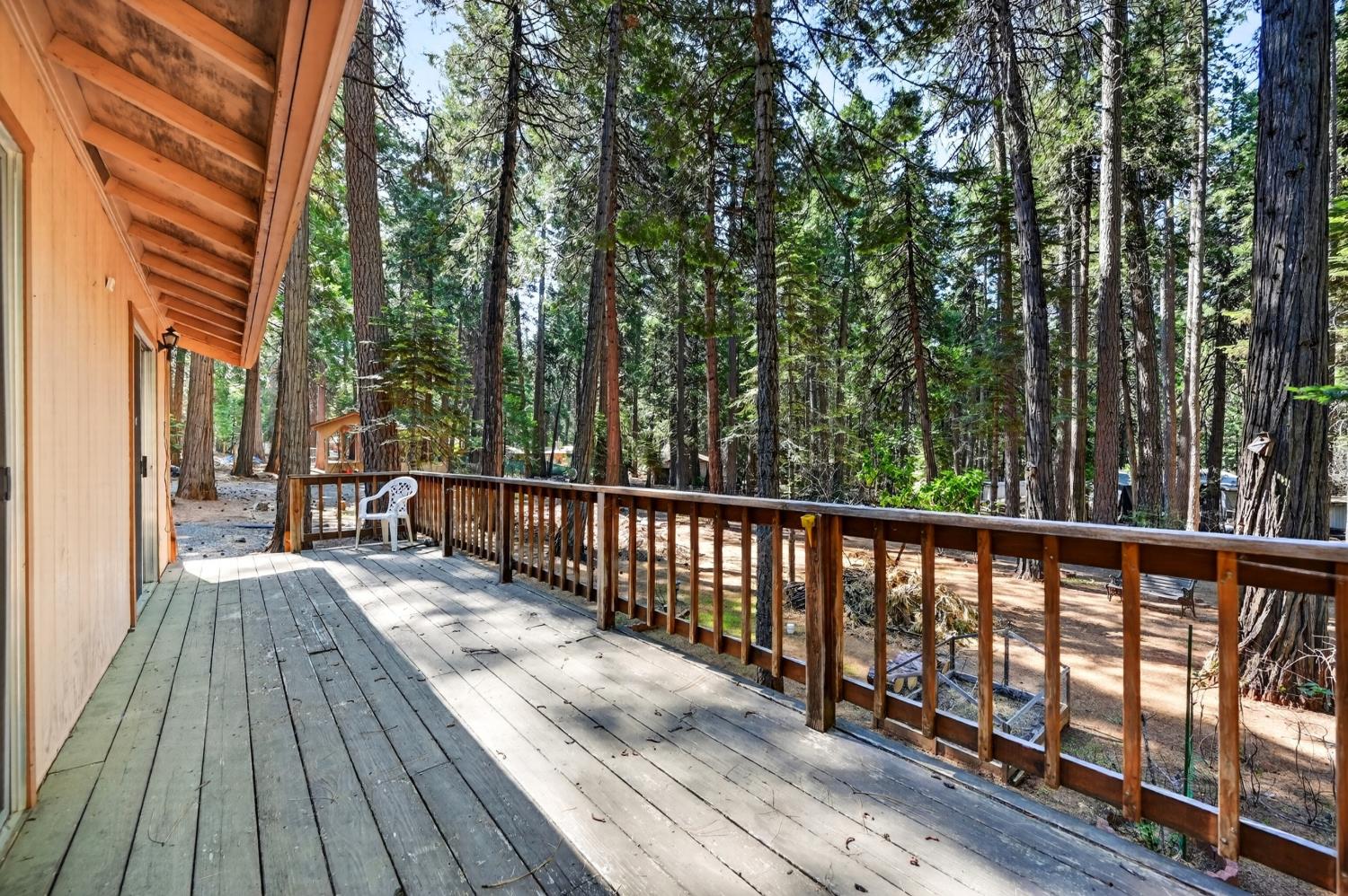 20191 Kit Court Volcano, CA 95689 - Photo 44 of 54 a view of balcony with wooden floor and fence