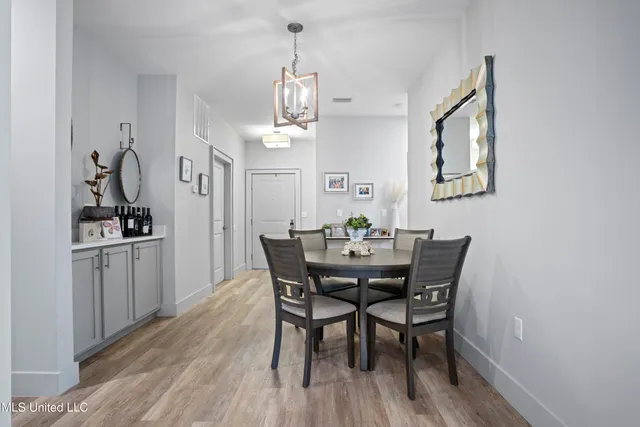 $285,000 | 2501 Bienville Boulevard, Unit 211, Ocean Springs, MS 39564