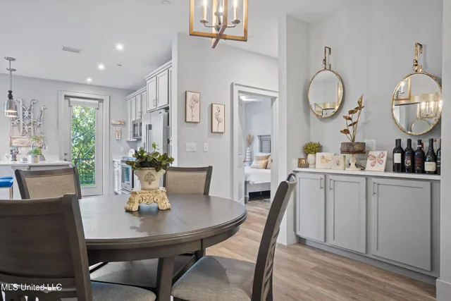 $285,000 | 2501 Bienville Boulevard, Unit 211, Ocean Springs, MS 39564