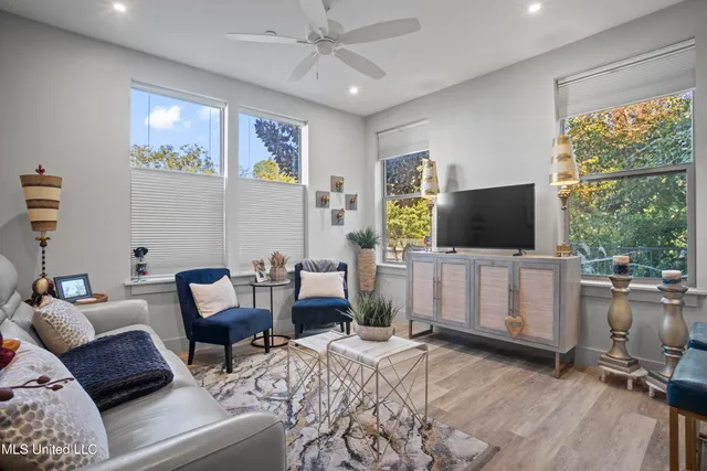 $285,000 | 2501 Bienville Boulevard, Unit 211, Ocean Springs, MS 39564