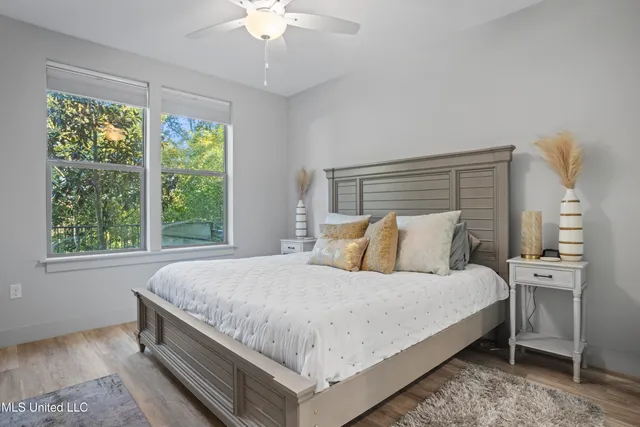 $285,000 | 2501 Bienville Boulevard, Unit 211, Ocean Springs, MS 39564