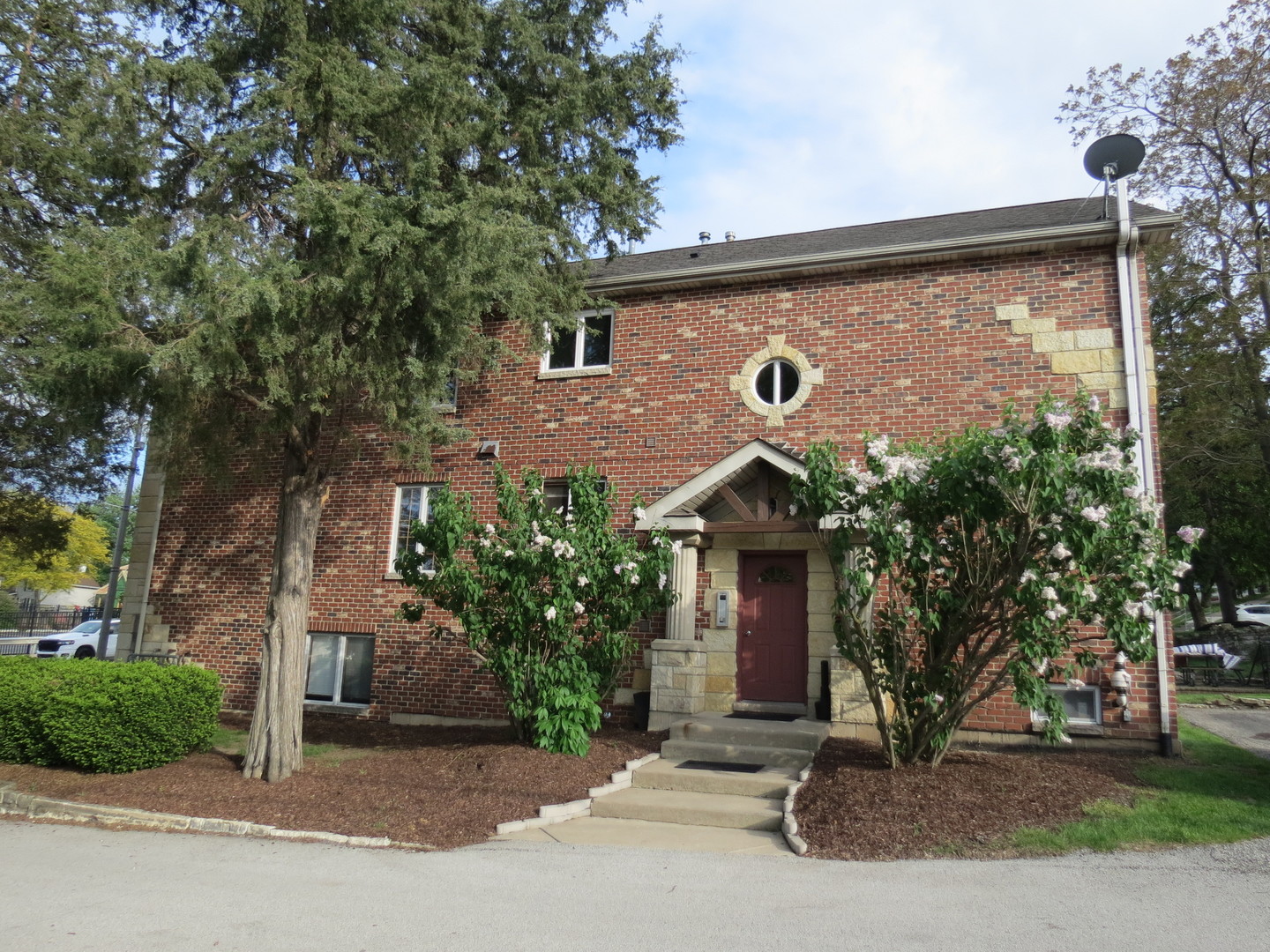 308 State Street, Unit 1 Lemont, IL 60439 - Photo 2 of 16