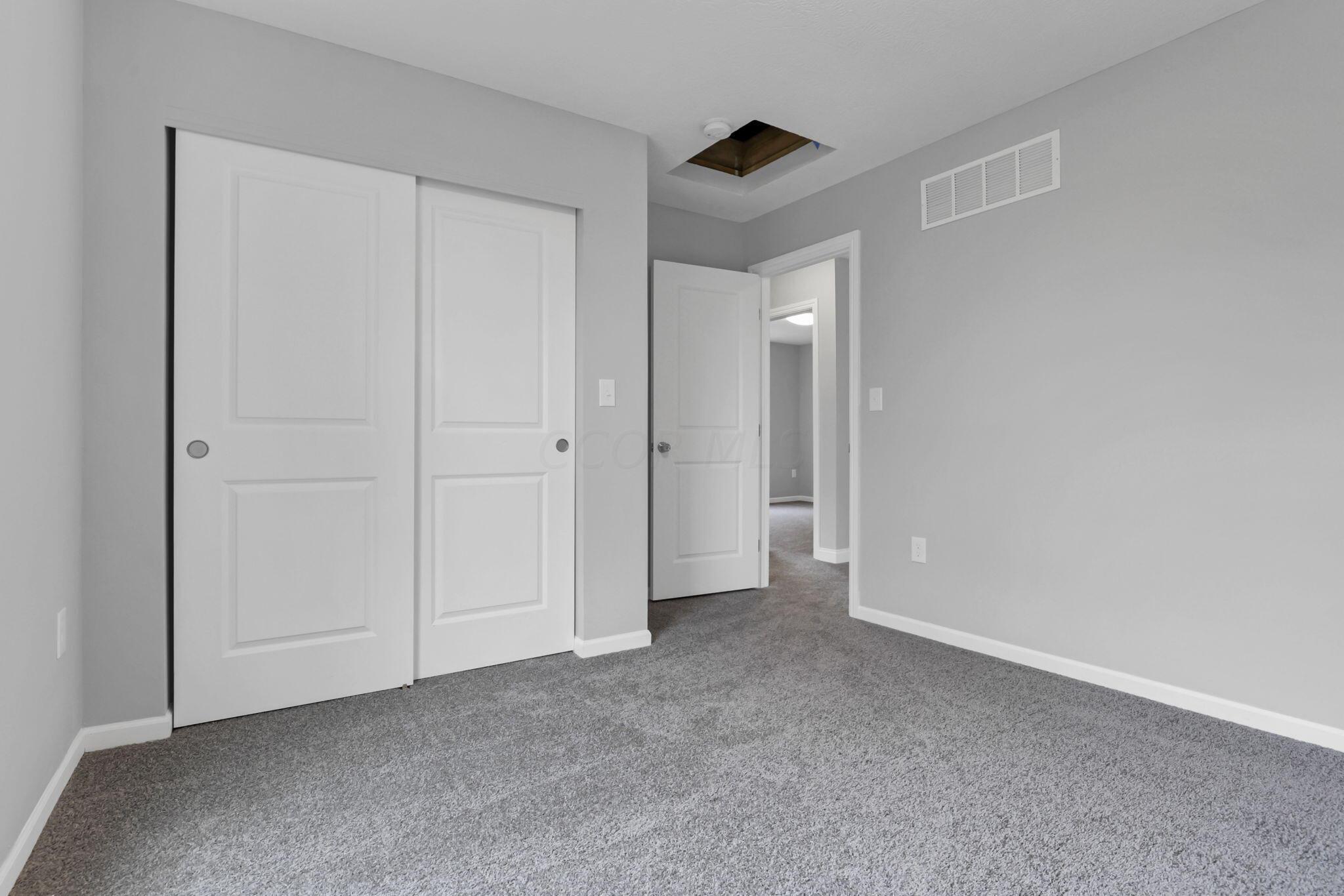 1555 Delbert Road Columbus, OH 43219 - Photo 26 of 48 26-web-or-mls-0N4A2797