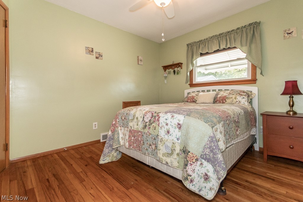 30116 Forestgrove Road Willowick, OH 44095 - Photo 27 of 33 Bedroom 1