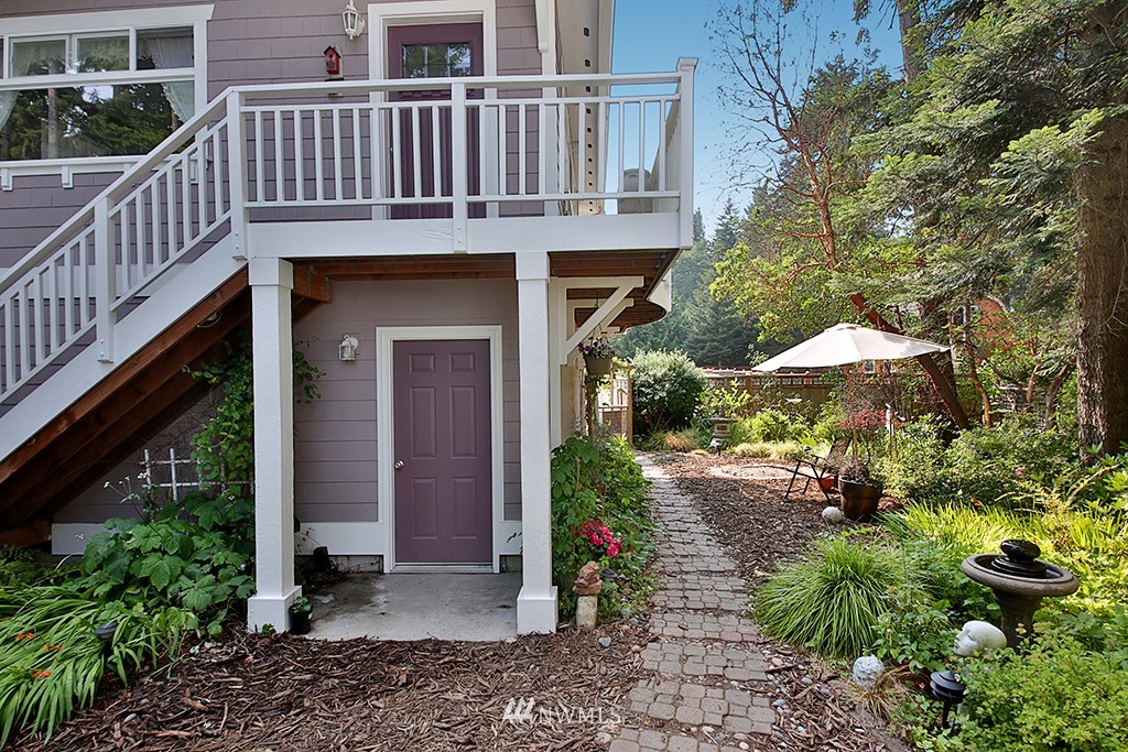 1272 Dines Point Road Greenbank, WA 98253 - Photo 16 of 25 Gallery Image 16