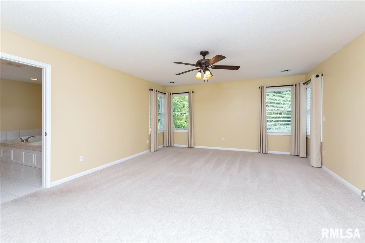 6754 Ridges Court Bettendorf, IA 52722 - Photo 15 of 36 Gallery Image 15