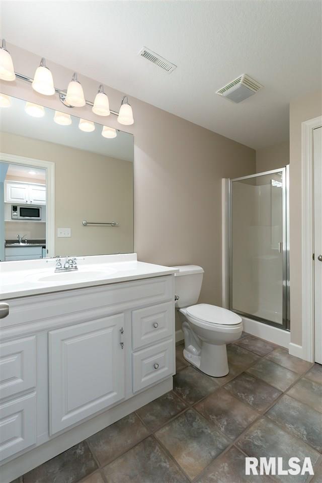6754 Ridges Court Bettendorf, IA 52722 - Photo 30 of 36 Gallery Image 30