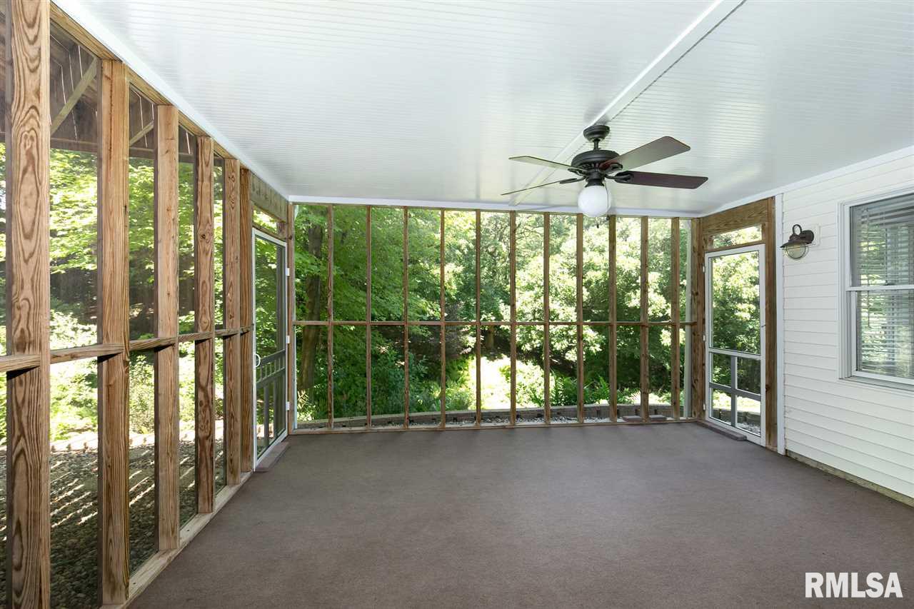 6754 Ridges Court Bettendorf, IA 52722 - Photo 31 of 36 Gallery Image 31