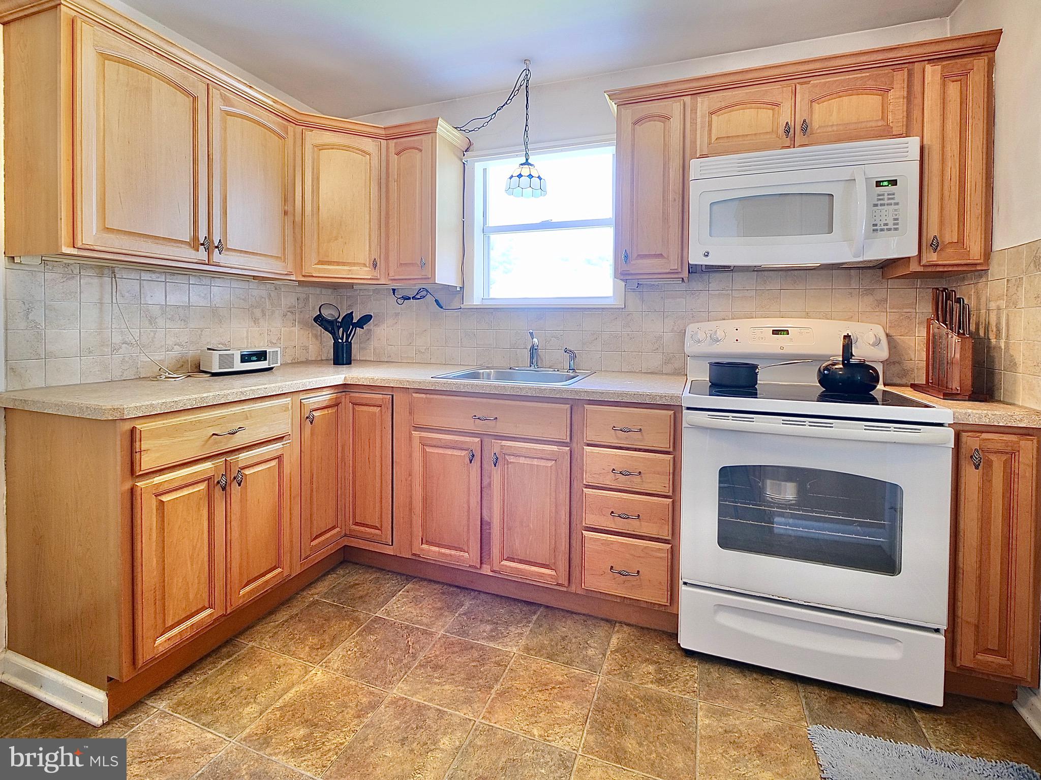 1336 Valley Road Woodlyn, PA 19094 - Photo 32 of 73 Gallery Image 32