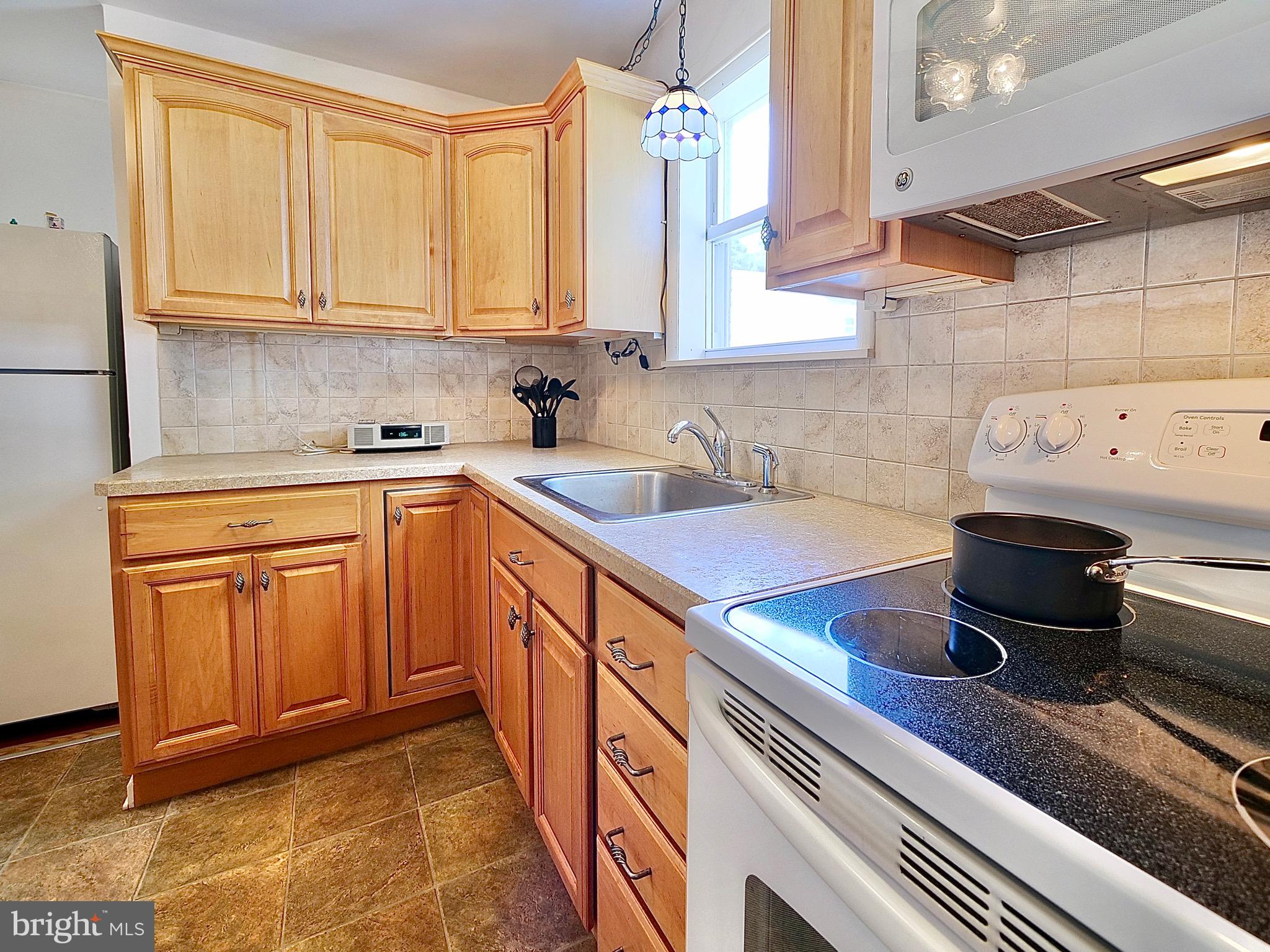 1336 Valley Road Woodlyn, PA 19094 - Photo 34 of 73 Gallery Image 34