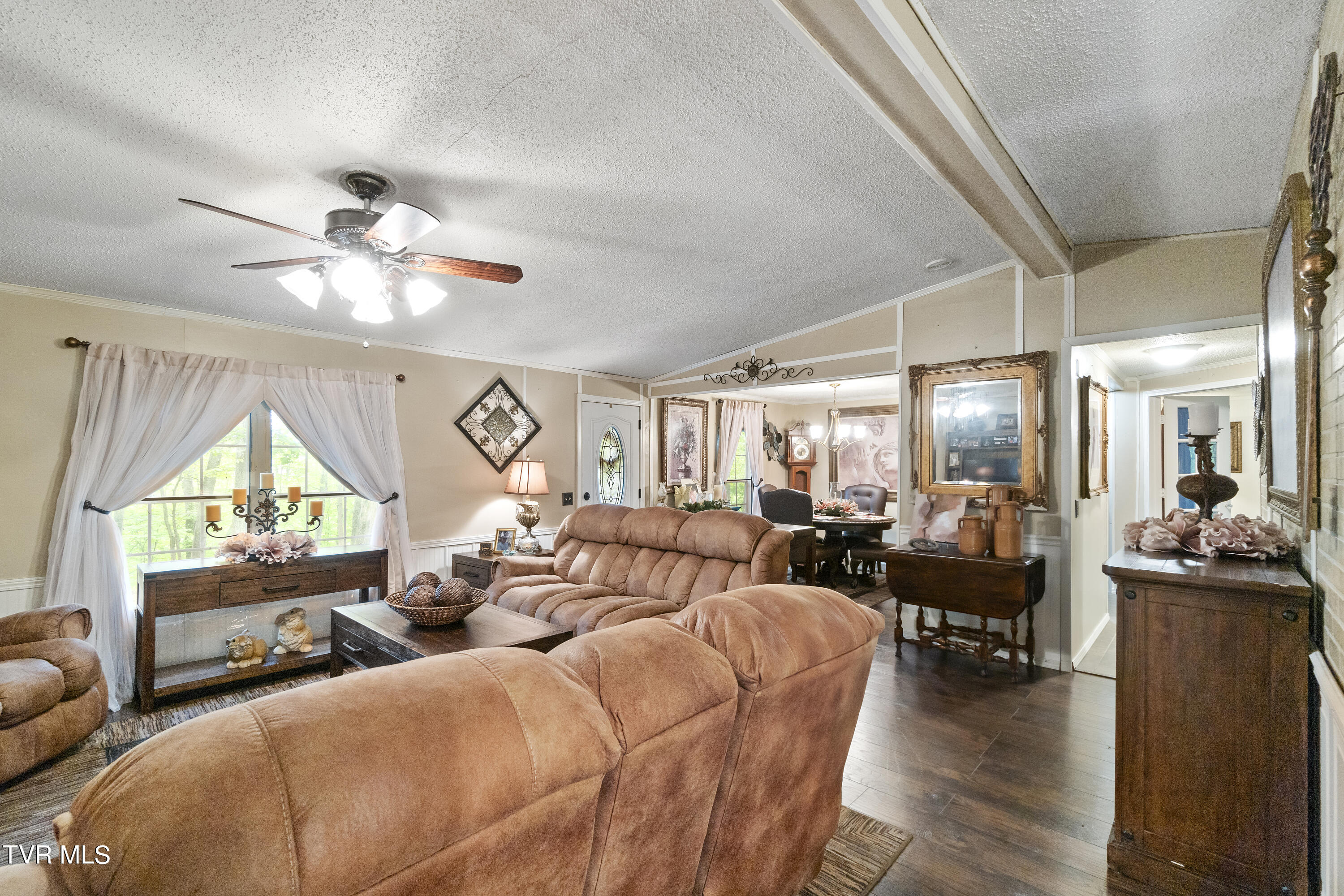 3362 Pates Hill Road Mosheim, TN 37818 - Photo 10 of 40 DSC08913