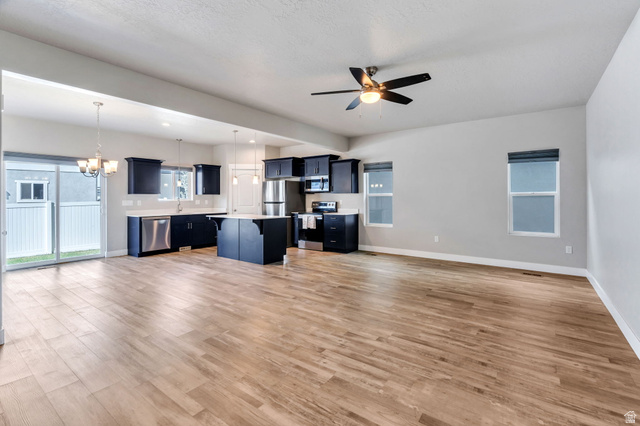 8703 North Riviera Alley Eagle Mountain, UT 84005 - Photo 4 of 24
