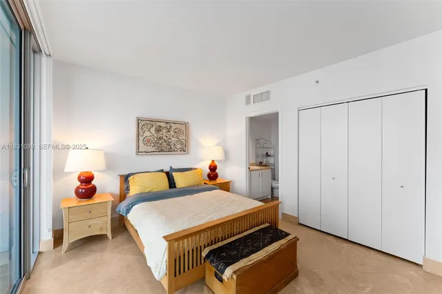 $2,195,000 | 1331 Brickell Bay Drive, Unit 2807, Miami, FL 33131