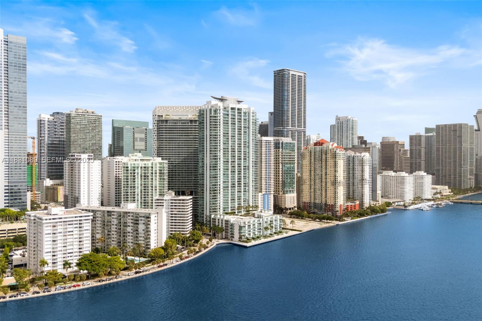 1331 Brickell Bay Drive, Unit 2807 Miami, FL 33131 - Photo 16 of 34