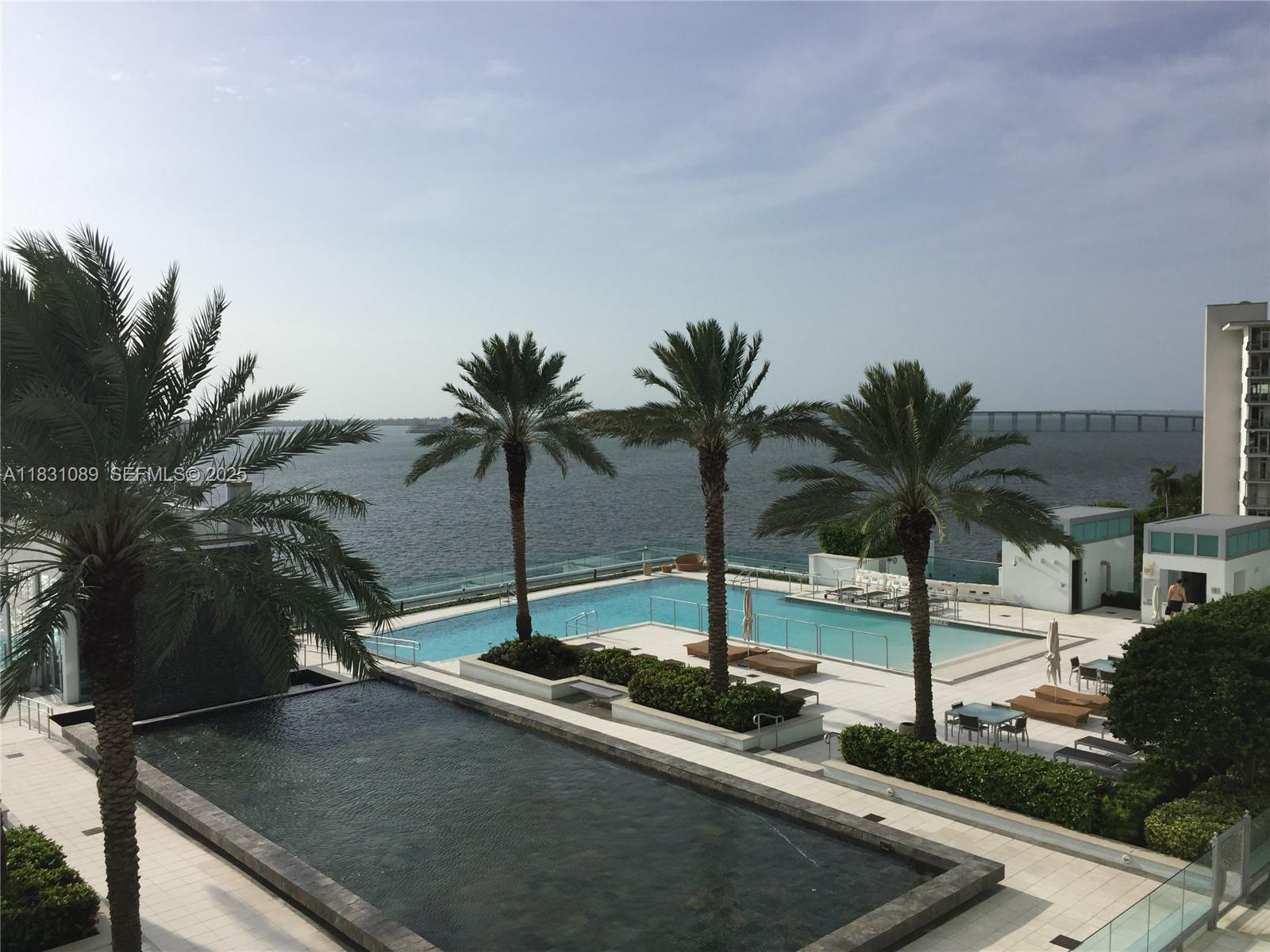 1331 Brickell Bay Drive, Unit 2807 Miami, FL 33131 - Photo 23 of 34