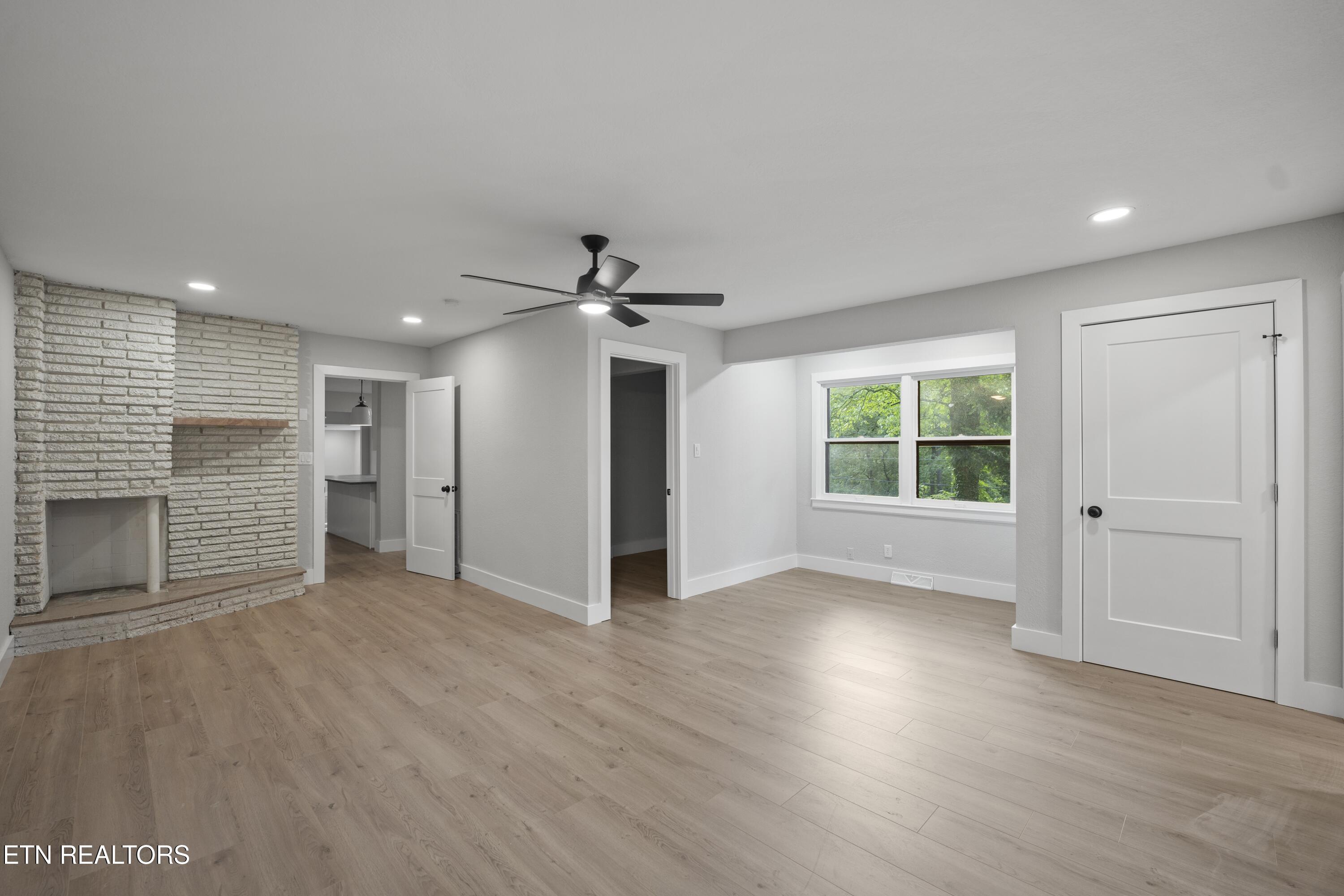 6020 Weems Road Knoxville, TN 37918 - Photo 8 of 26 DSC04713