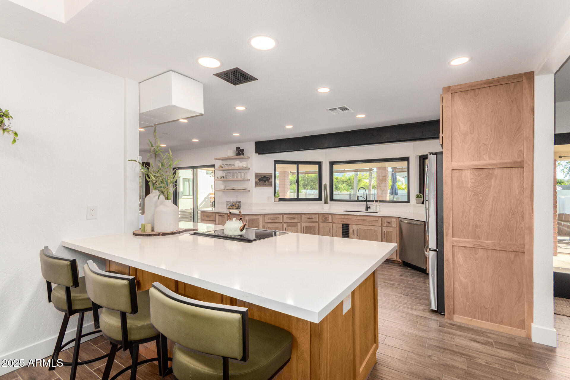 2107 North Sossaman Road Mesa, AZ 85207 - Photo 11 of 62 13 - 2107 N Sossaman Rd, Mesa 85207