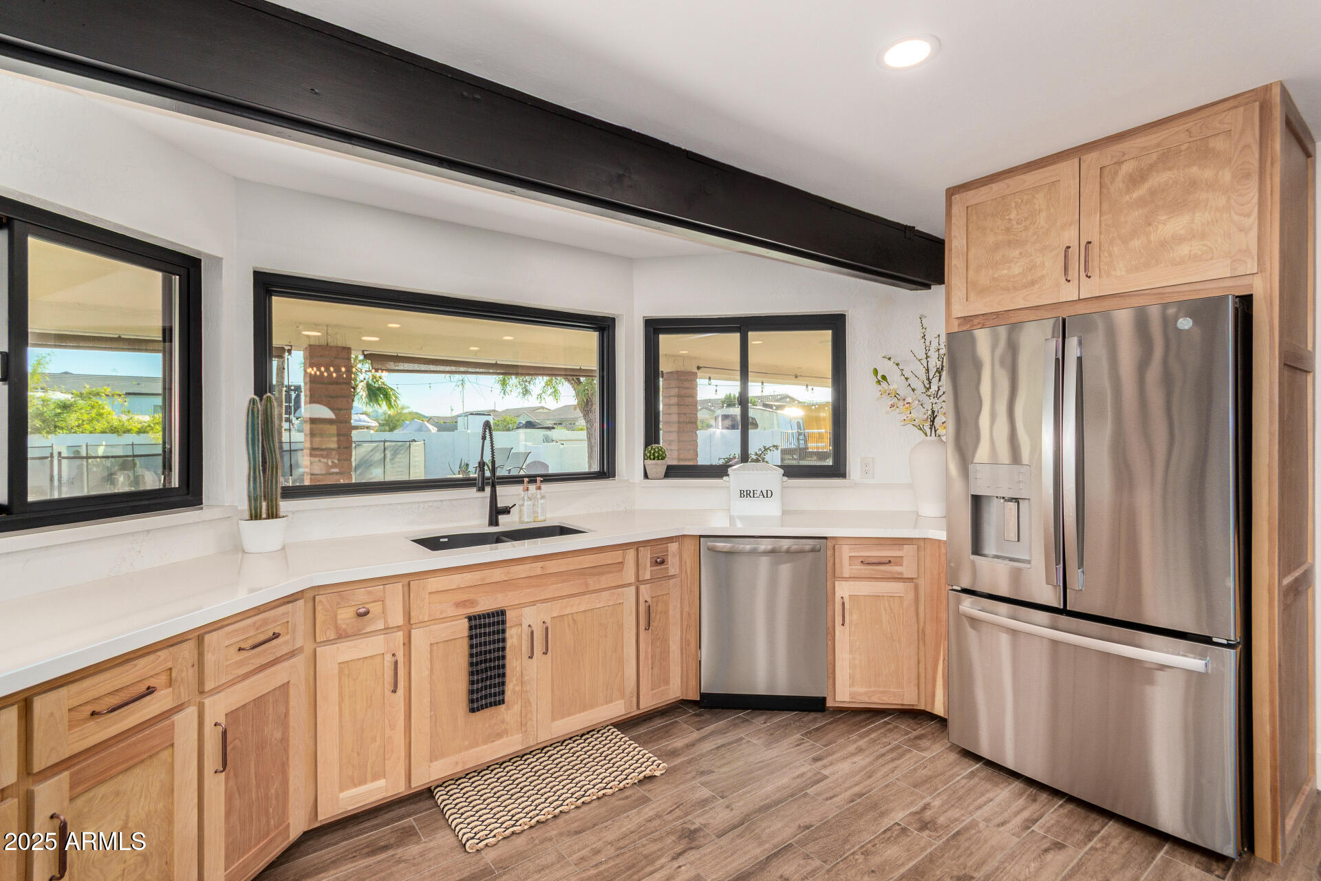 2107 North Sossaman Road Mesa, AZ 85207 - Photo 13 of 62 15 - 2107 N Sossaman Rd, Mesa 85207