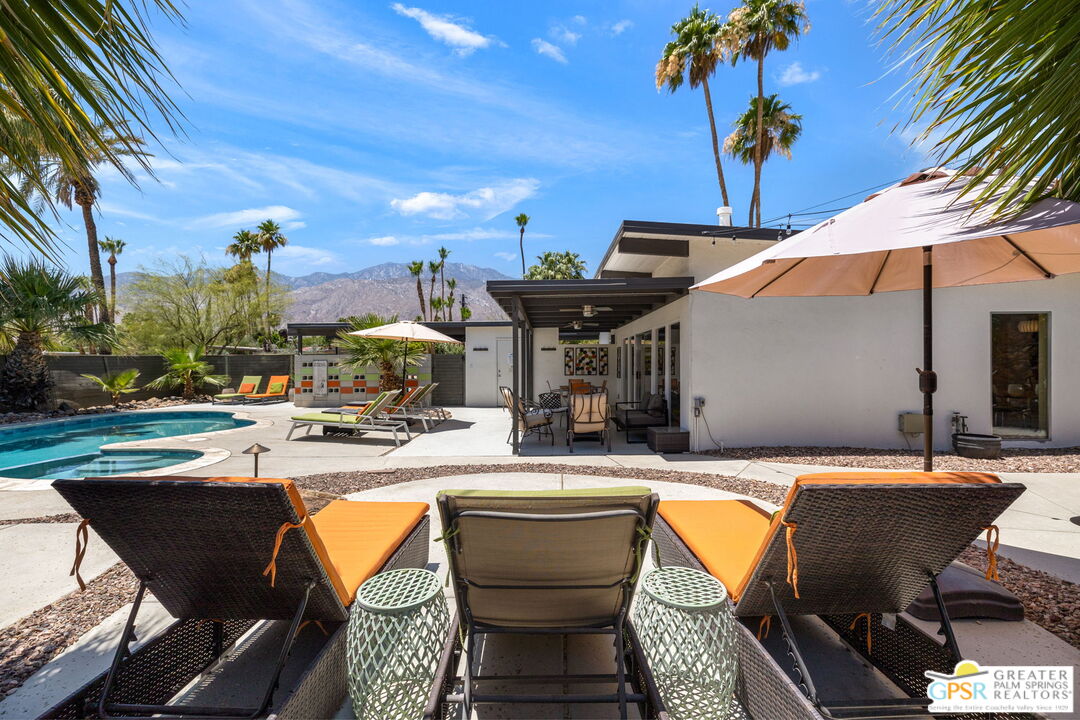 622 North Monterey Road Palm Springs, CA 92262 - Photo 4 of 46