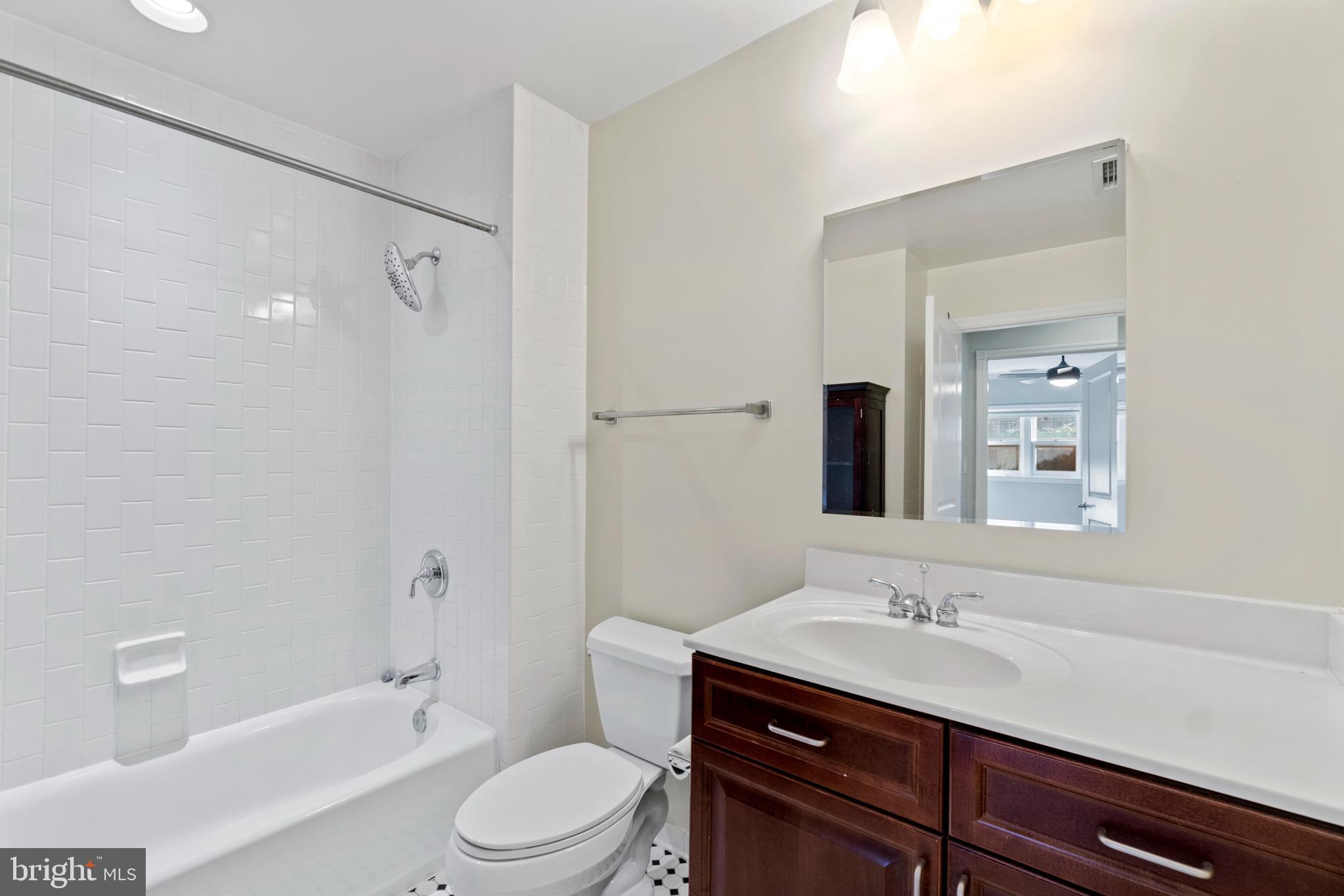 401 13th Street Northeast, Unit 112 Washington, DC 20002 - Photo 29 of 29