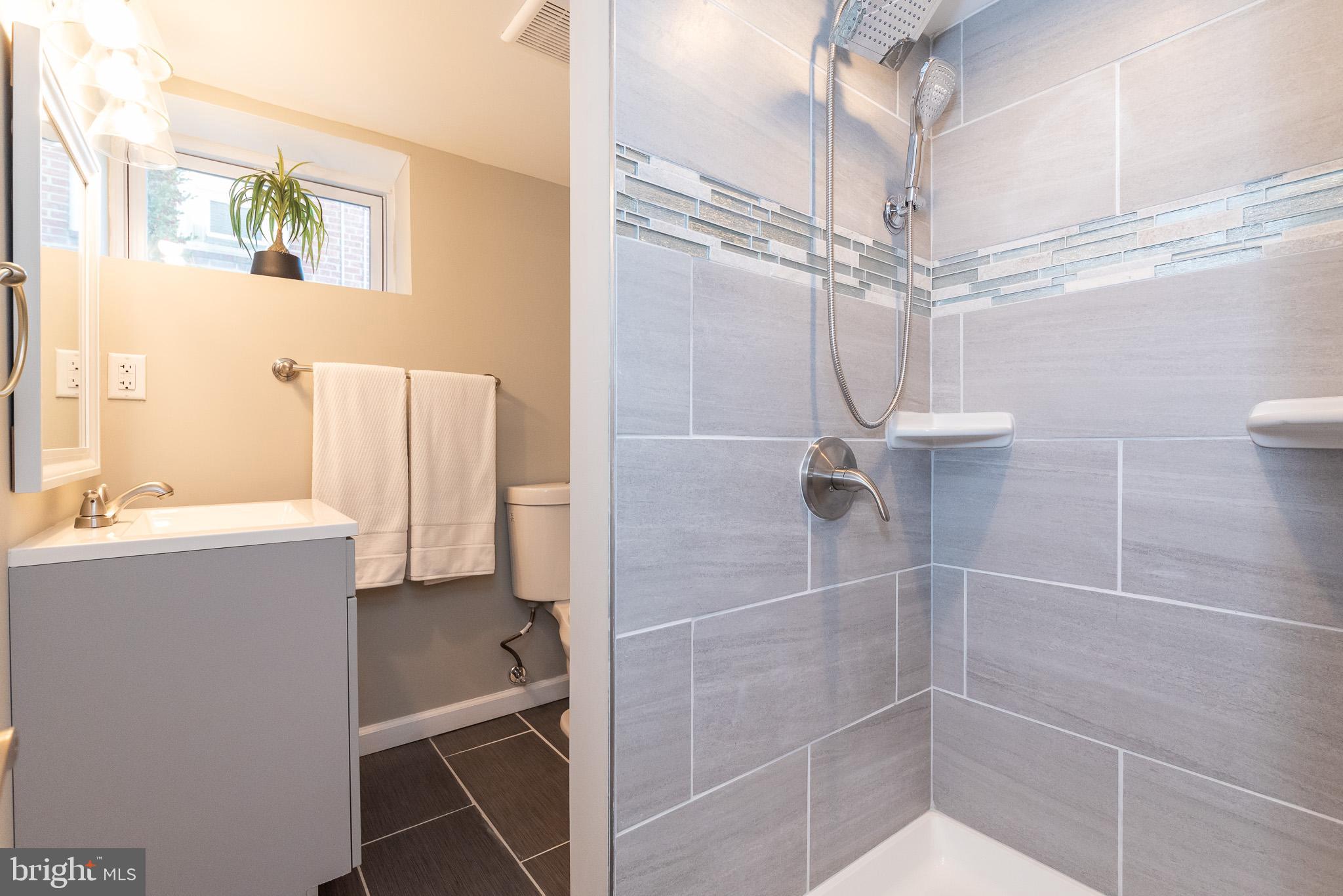 3040 Parktowne Road Baltimore, MD 21234 - Photo 42 of 50 Another beautiful Full Bath w/Vanity & Window