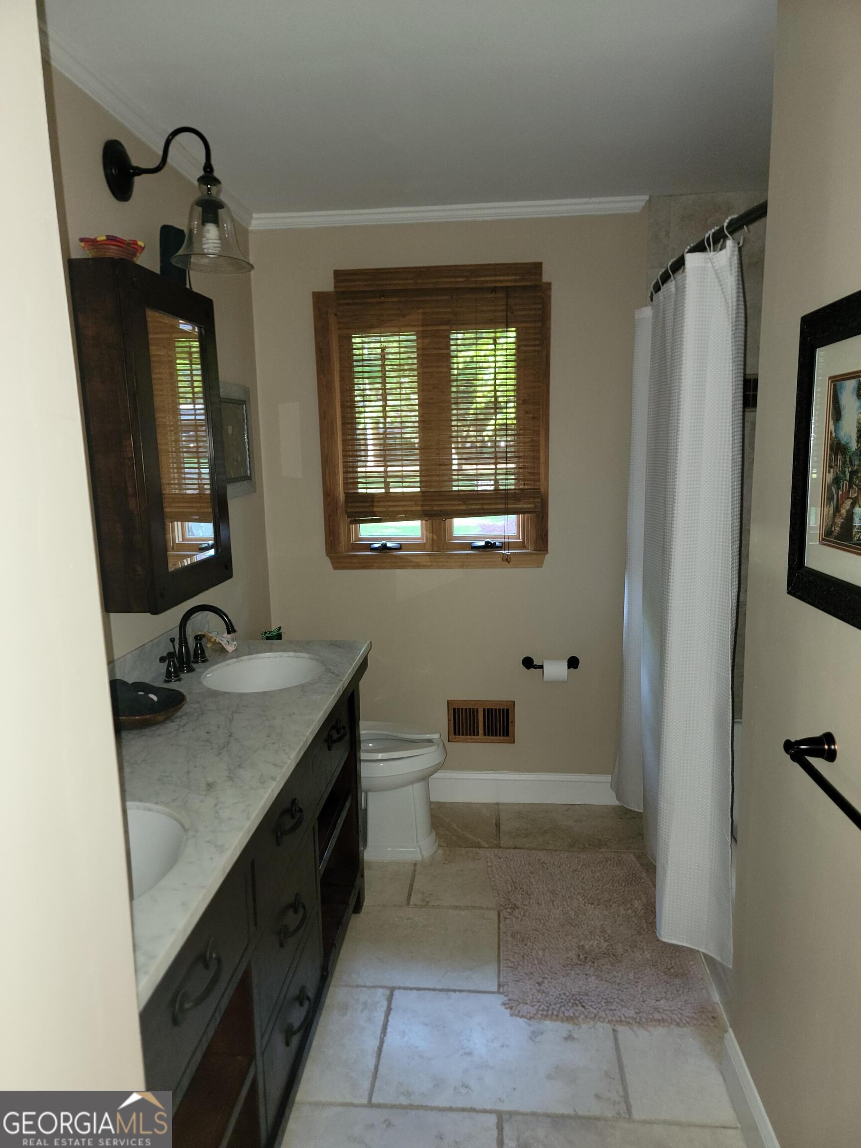 2469 Circlewood Road Northeast Atlanta, GA 30345 - Photo 22 of 26