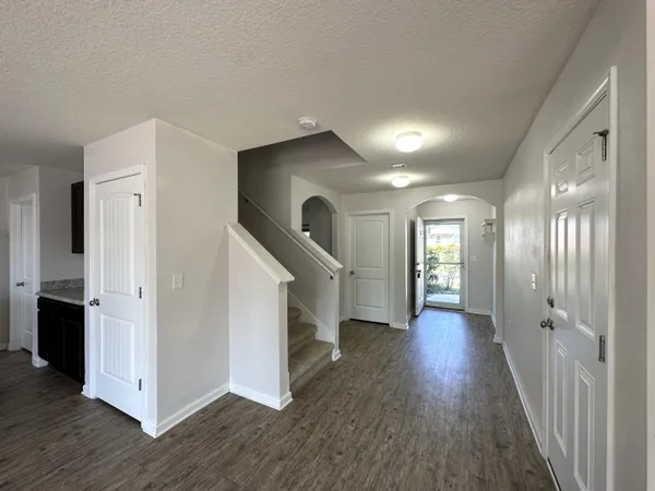 $2,200 | 4920 Kensington Lane, Crestview, FL 32539
