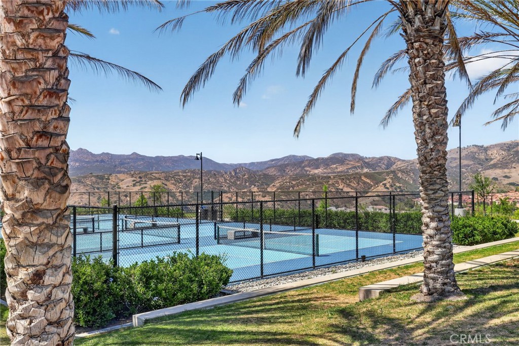 11339 Modena Lane Porter Ranch, CA 91326 - Photo 52 of 62 Gallery Image 52