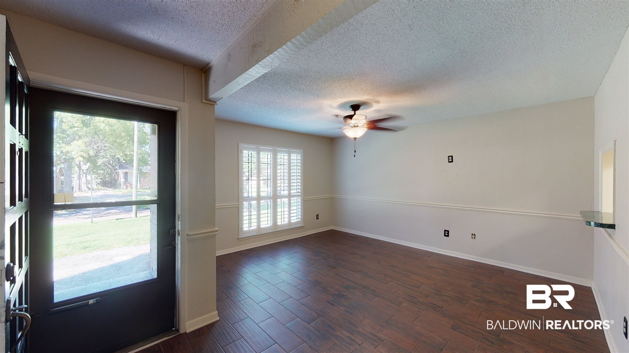 2901 Grant Street, Unit 105 Mobile, AL 36606 - Photo 4 of 23