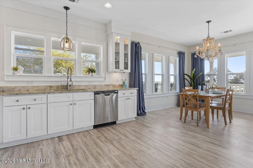 1623 Cayman Cove Biloxi, MS 39531 - Photo 8 of 39 16