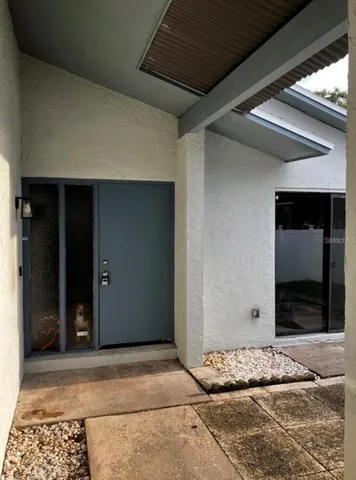 $1,800 | 10722 Crowngate Lane, Tampa, FL 33624