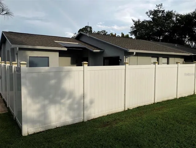 $1,800 | 10722 Crowngate Lane, Tampa, FL 33624