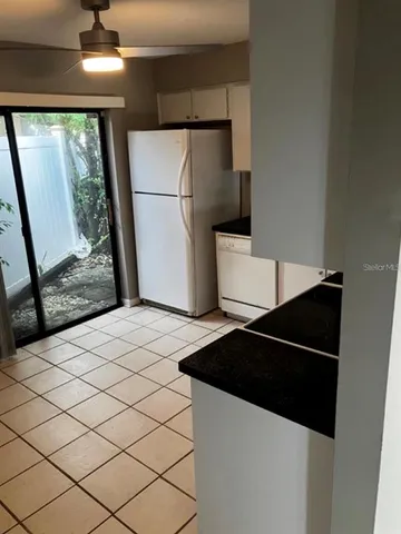 $1,800 | 10722 Crowngate Lane, Tampa, FL 33624