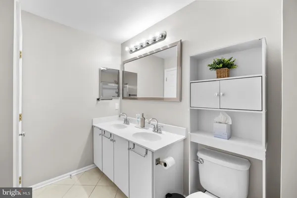 $4,300 | 381 Livermore Lane, Alexandria, VA 22304