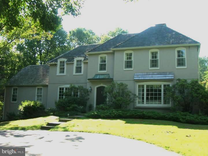 32 Rabbit Run Road Malvern, PA 19355 - Photo 1 of 4 Exterior Front