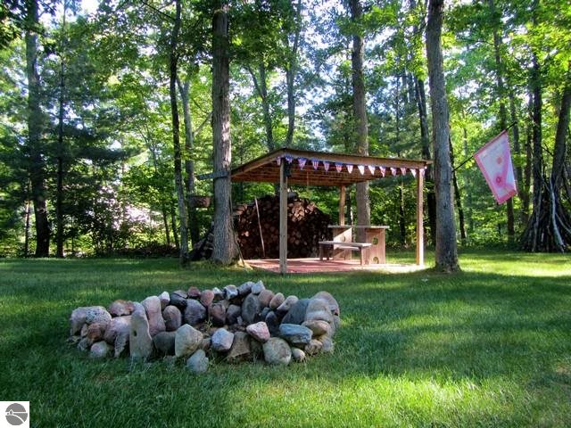 5780 Karlin Road Interlochen, MI 49643 - Photo 25 of 27 1786614-24.JPG