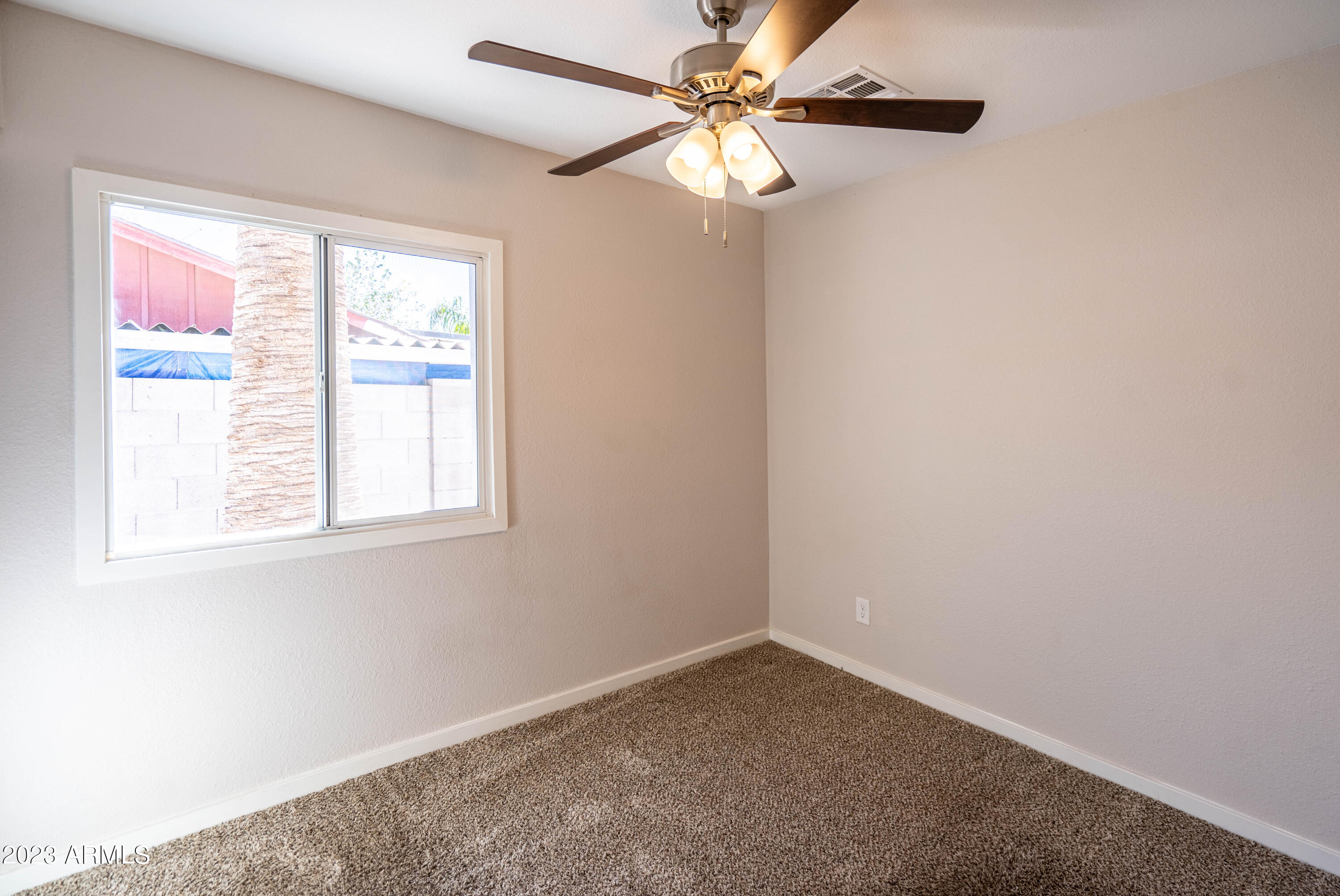2115 East Greenway Road Phoenix, AZ 85022 - Photo 17 of 28 _DSC0016-HDR
