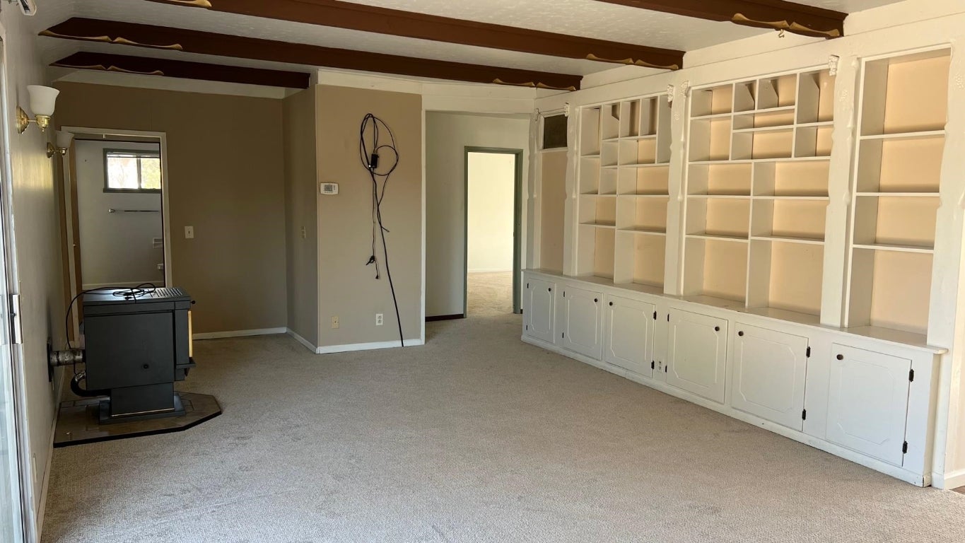 16643 Friar Road Weed, CA 96094 - Photo 3 of 23 Gallery Image 3