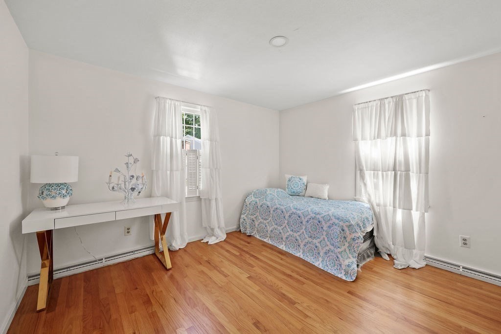 84 Brewster Road West Springfield, MA 01089 - Photo 16 of 35