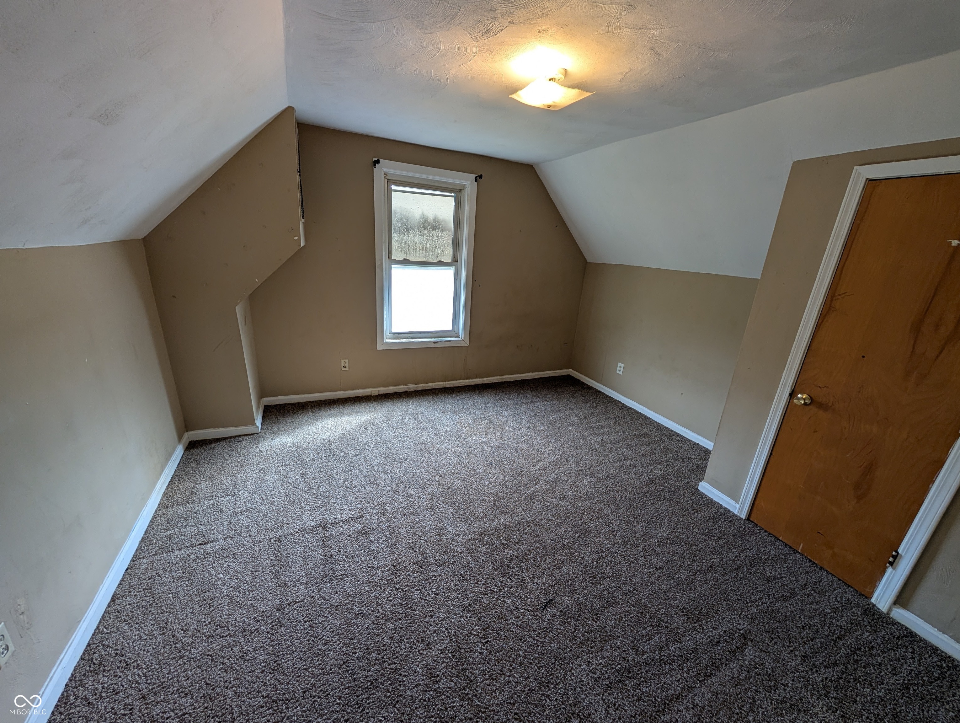 1917 Cedar Street Anderson, IN 46016 - Photo 7 of 29