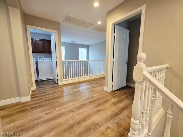 $2,250 | 8327 Fort Hallock Avenue, Las Vegas, NV 89131
