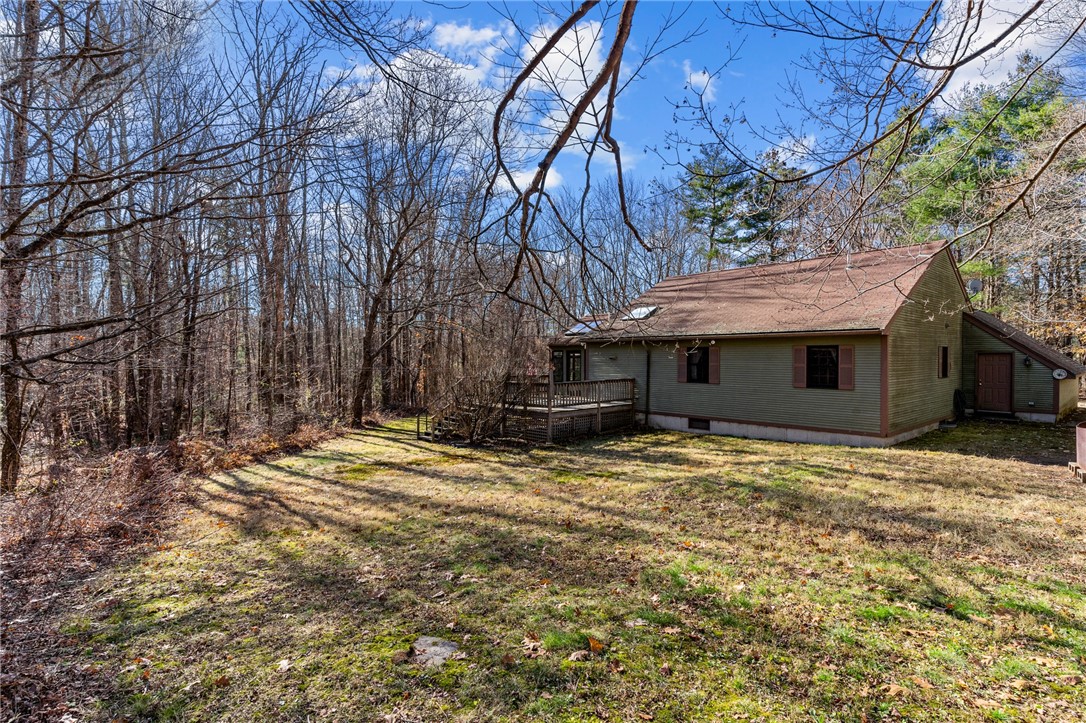 205 Collins Taft Road Burrillville, RI 02830 - Photo 4 of 24