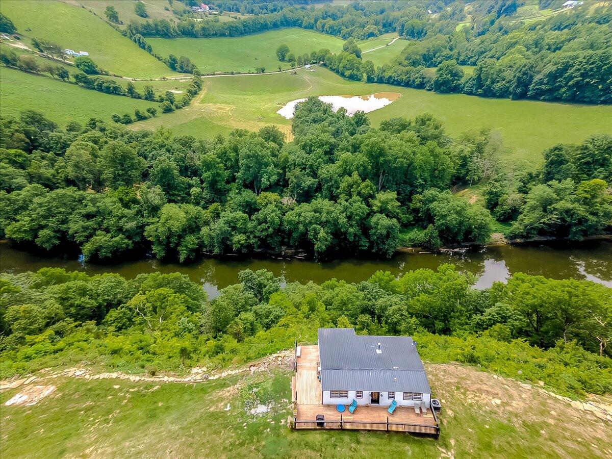1285 Shadrick Ferry Road Frankfort, KY 40601 - Photo 22 of 35 20-3-4